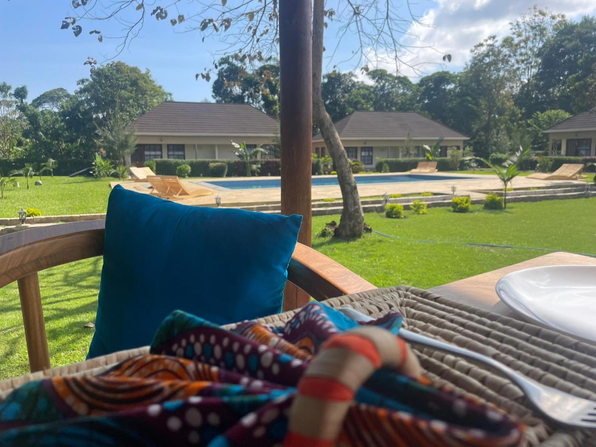 Tanzania Safari Lodge Аруша Экстерьер фото