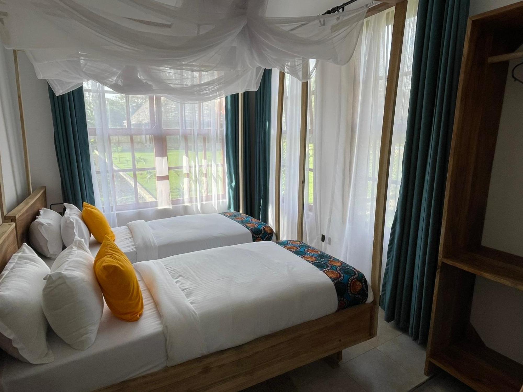 Tanzania Safari Lodge Аруша Экстерьер фото