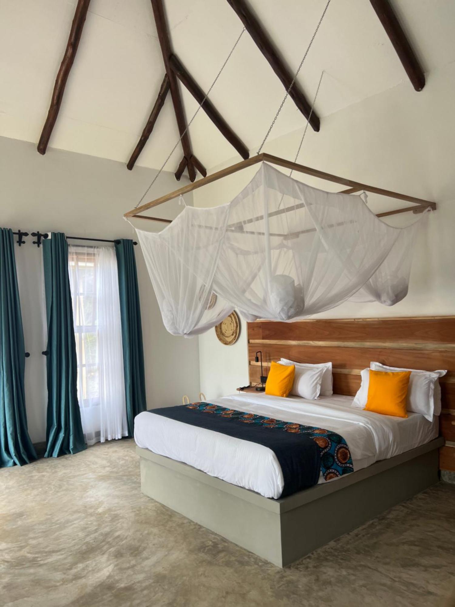 Tanzania Safari Lodge Аруша Экстерьер фото