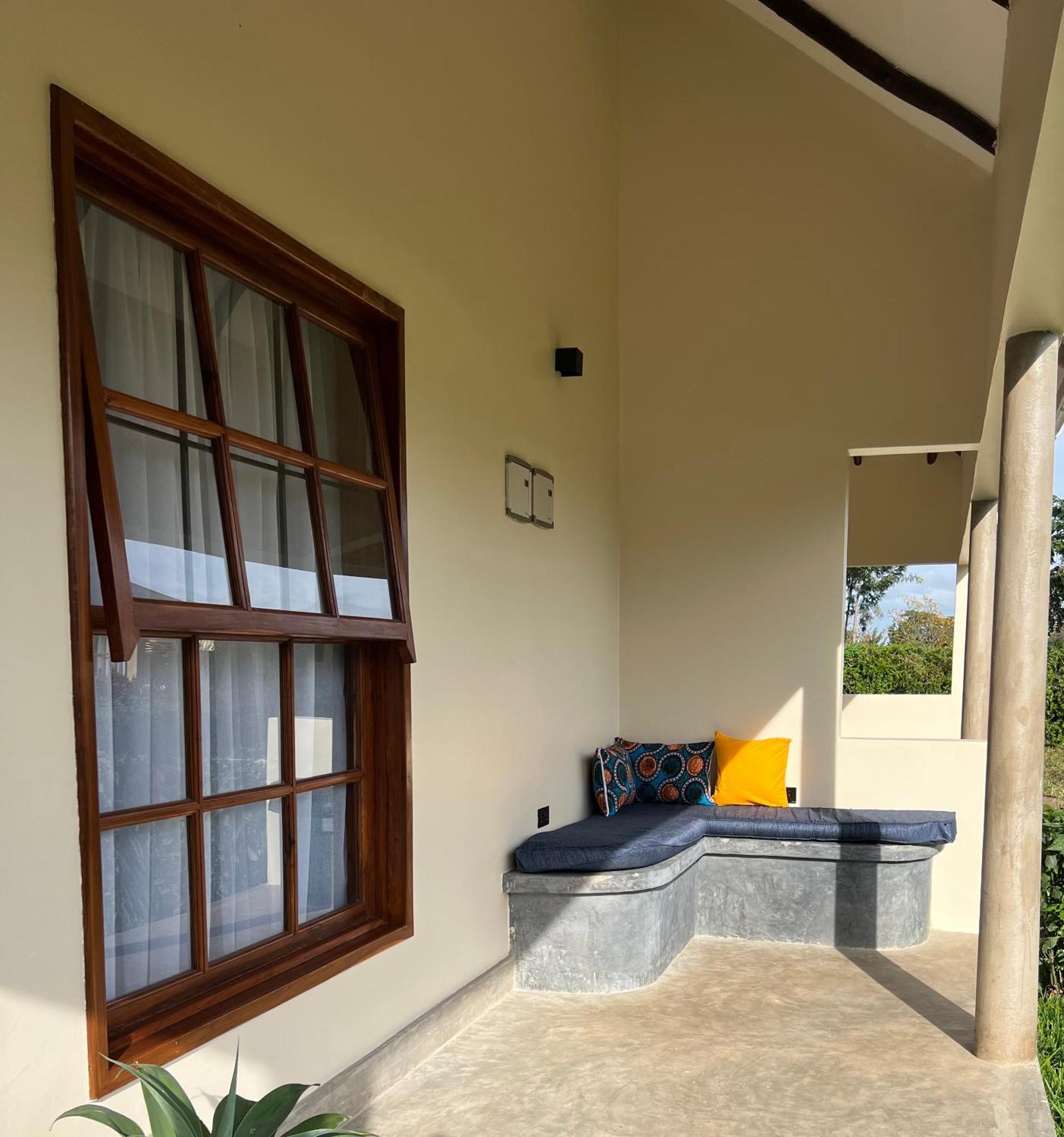 Tanzania Safari Lodge Аруша Экстерьер фото